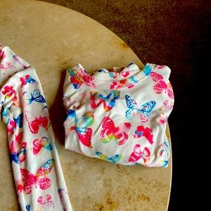 No boundaries, top bundle of Two(2)